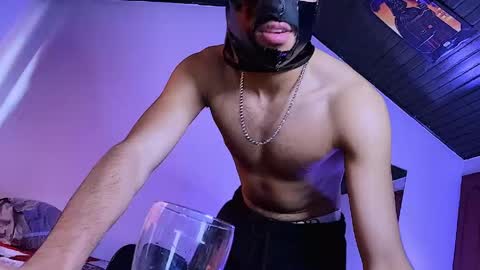 E V I L online show from 9, 5, 2026
