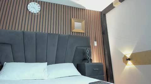 3X NAXAA online show from 23, 9, 2025