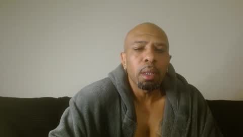 420flyguy online show from 12, 12, 2024