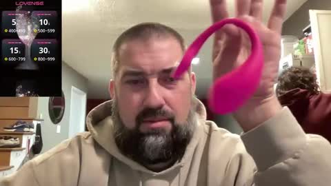 KC420Couple online show from 6, 4, 2026