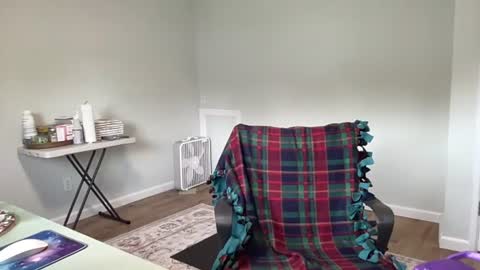 KC420Couple online show from 23, 6, 2026