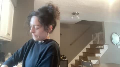 KC420Couple online show from 2, 8, 2026