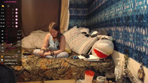 420stonerchick online show from 31, 3, 2026