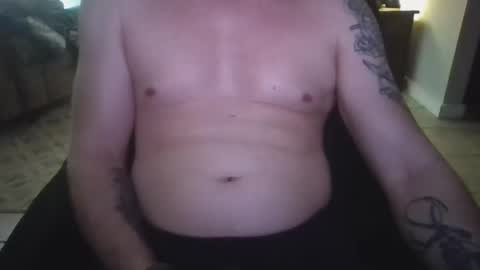 Snapshot of 42o_blah chatting on 28, 11, 2025 42o_blah online show from 28, 11, 2025