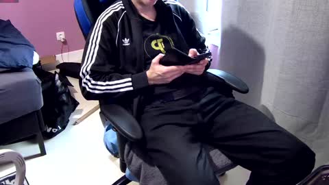 Larese Carlo online show from 8, 2, 2025