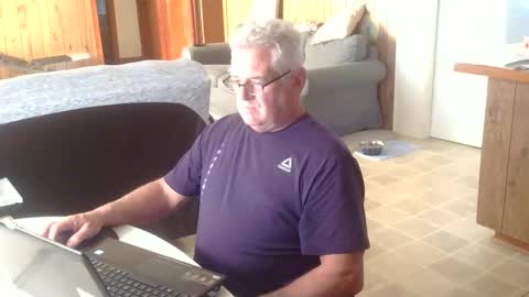 Snapshot of 55mnc chatting on 16, 10, 2025 Joe online show from 16, 10, 2025