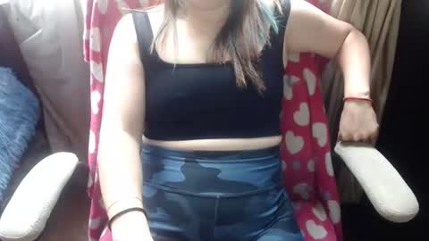 Snapshot of 666maskgirl chatting on 14, 7, 2026 SHANNON online show from 14, 7, 2026