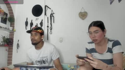 69blackwhite online show from 14, 3, 2026