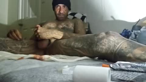 HUGH G RECTION online show from 11, 12, 2024