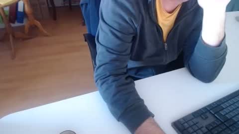 Snapshot of 69pifpaf chatting on 30, 12, 2024 69pifpaf online show from 30, 12, 2024