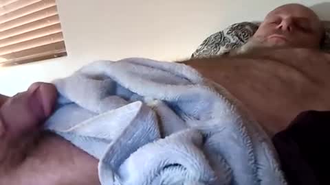 Snapshot of 69singledad79 chatting on 8, 12, 2024 69singledad79 online show from 8, 12, 2024