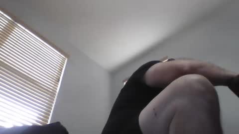 Snapshot of 69singledad79 chatting on 12, 12, 2024 69singledad79 online show from 12, 12, 2024