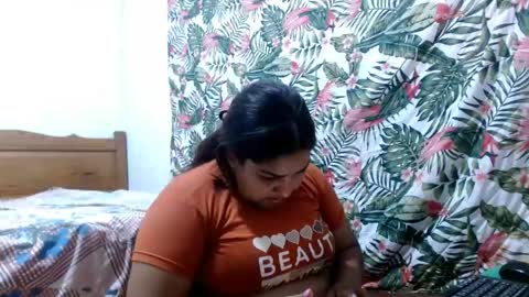 Snapshot of 69smallstar chatting on 19, 5, 2026 star online show from 19, 5, 2026