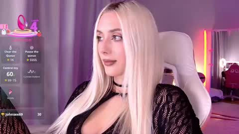 Snapshot of 7loren_wood7 chatting on 15, 4, 2026 Loren Wood online show from 15, 4, 2026
