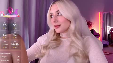 Snapshot of 7loren_wood7 chatting on 17, 4, 2026 Loren Wood online show from 17, 4, 2026