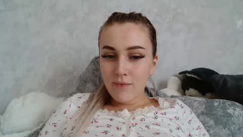 7melania online show from 1, 10, 2025