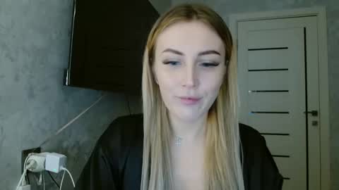 7melania online show from 4, 10, 2025