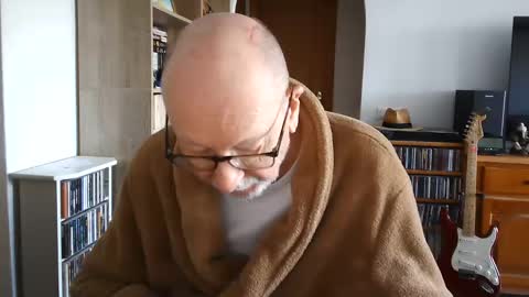  Papi  online show from 9, 2, 2025