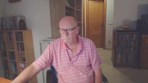  Papi  online show from 1, 11, 2025