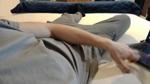 Snapshot of 87johnny chatting on 2, 2, 2025 87johnny online show from 2, 2, 2025