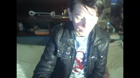 Snapshot of 8mistress8 chatting on 3, 12, 2024 8MISTRESS8 online show from 3, 12, 2024