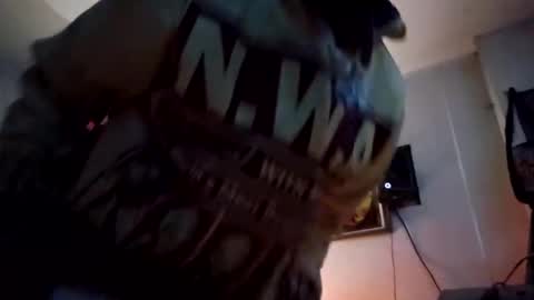 9inchmac245751 online show from 2, 12, 2025