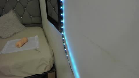 Snapshot of _1dereck chatting on 24, 2, 2026 DERECK online show from 24, 2, 2026