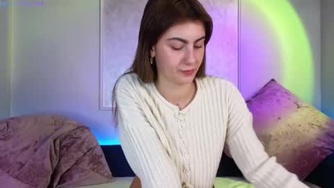 Snapshot of _a_n_n_y_ chatting on 4, 3, 2025 Willow online show from 4, 3, 2025