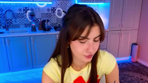 Snapshot of _a_n_n_y_ chatting on 10, 9, 2025 Willow online show from 10, 9, 2025