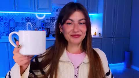 Snapshot of _a_n_n_y_ chatting on 1, 10, 2025 Willow online show from 1, 10, 2025