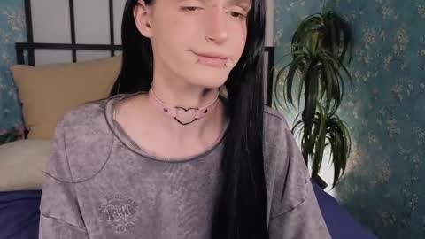 adrian online show from 15, 3, 2026