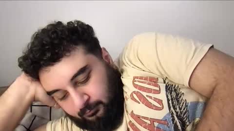 Snapshot of _alan_bear_ chatting on 19, 11, 2025 Alan online show from 19, 11, 2025