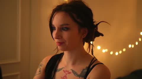 Snapshot of _alicemorrison_ chatting on 13, 3, 2026 Alice Morrison Mistress Datura online show from 13, 3, 2026