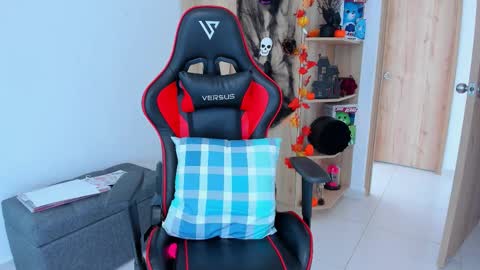 AMANDA online show from 23, 10, 2025