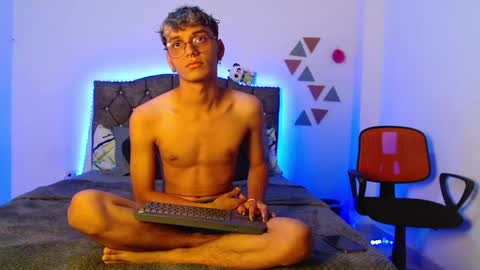 Snapshot of _andrew_willyams chatting on 19, 1, 2025 Andres online show from 19, 1, 2025