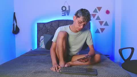 Snapshot of _andrew_willyams chatting on 20, 1, 2025 Andres online show from 20, 1, 2025