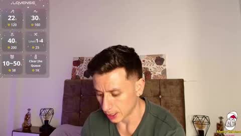 Snapshot of _andrewfalcon2 chatting on 17, 11, 2025 _andrewfalcon2 online show from 17, 11, 2025