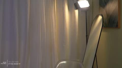 Angie -  online show from 15, 1, 2026