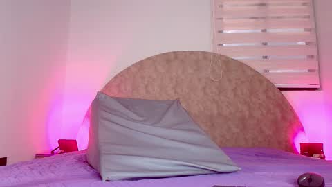 Any online show from 24, 11, 2025