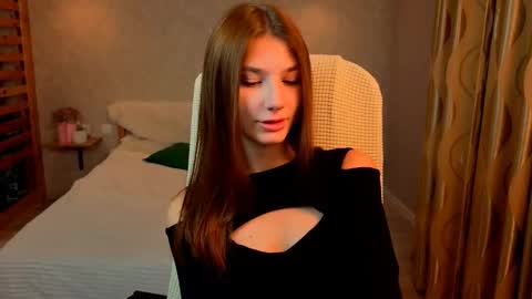 Snapshot of _annahoney_ chatting on 24, 11, 2025 Ana online show from 24, 11, 2025