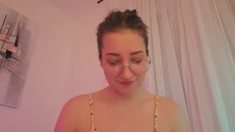 Anna online show from 16, 12, 2025