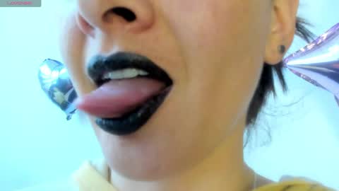 antonia online show from 27, 5, 2026