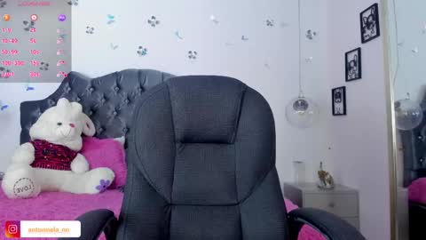 antonnela online show from 28, 2, 2025