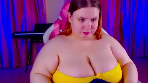 _ariaakashi_ online show from 30, 6, 2026