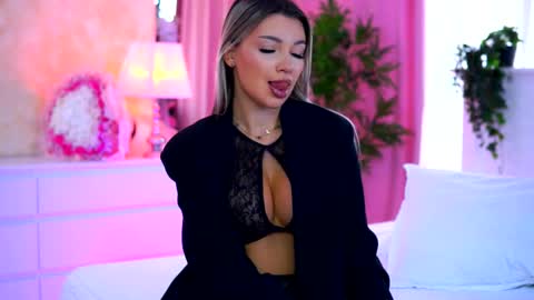 Arielle online show from 2, 10, 2025