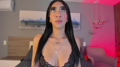 Ashly online show from 31, 10, 2025