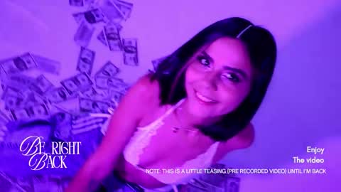 Snapshot of _aurora_collins_ chatting on 11, 1, 2026 _aurora_collins_ online show from 11, 1, 2026