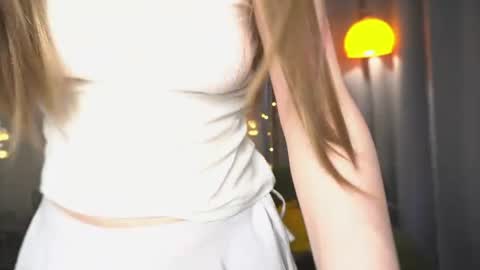 _aurora_lane online show from 12, 7, 2026