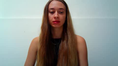 _aurora_sweet online show from 24, 9, 2025