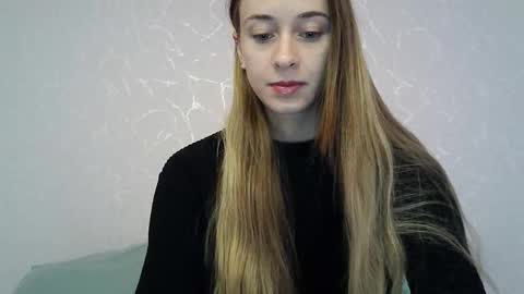 _aurora_sweet online show from 3, 10, 2025